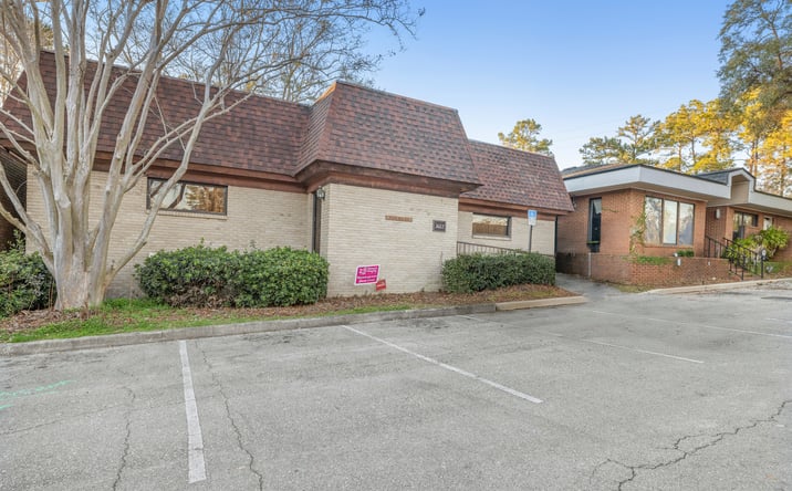 Pictures of Office property located at 1612 West Plaza Dr, Tallahassee, FL 32308 for sales - image #1