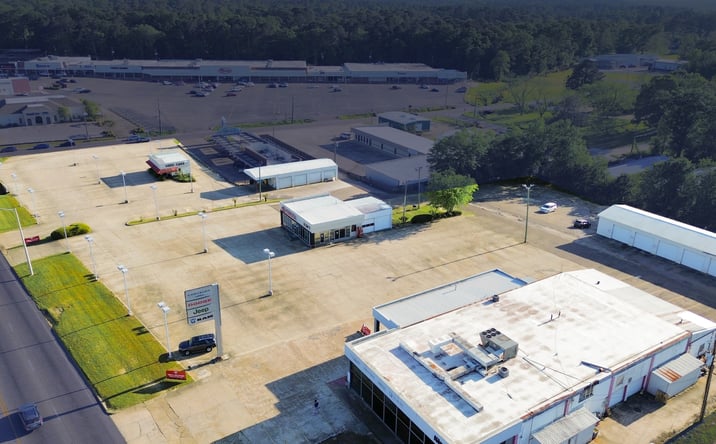 Pictures of Mixed Use, Office, Retail, Special Purpose property located at 1030 MS-15, Laurel, MS 39440 for sales - image #1