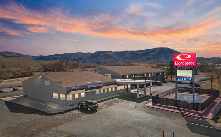 Pictures of Hospitality property located at 1225 S State St, Salina, UT 84654 for sales - image #1