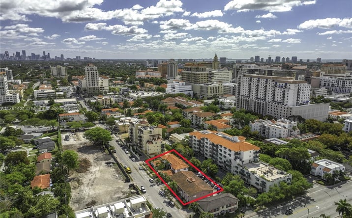 Pictures of Multifamily property located at 330 - 340 Madeira Ave, Coral Gables, FL 33134 for sales - image #1