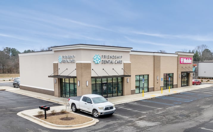 Pictures of Retail property located at 2032 Winchester Rd NE, Huntsville, AL 35811 for sales - image #1