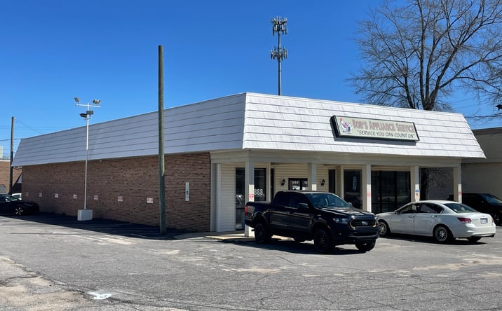image of property at 1888 SUNSET AVE Rocky Mount NC 27804-2518