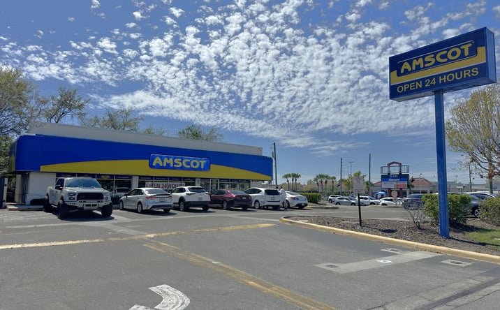 Pictures of Retail property located at 1120 W Vine St, Kissimmee, FL 34741 for sales - image #1