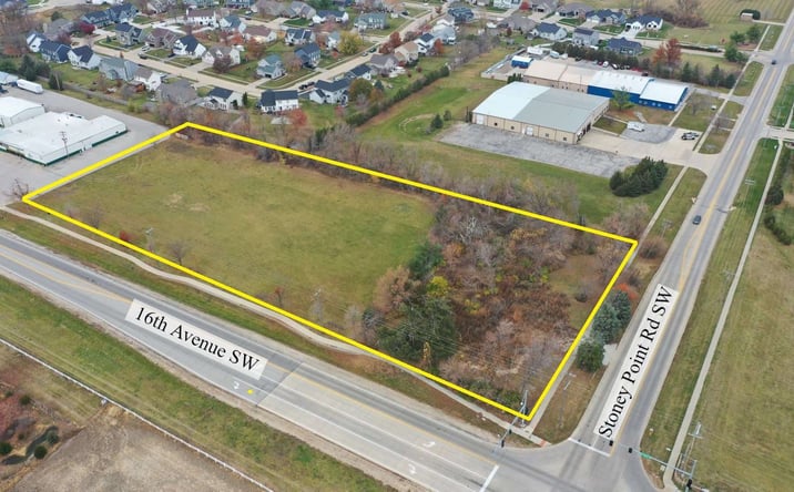 Pictures of Land property located at 1590 Stoney Point Rd and 6600 16th Ave, Cedar Rapids, IA 52404 for sales - image #1