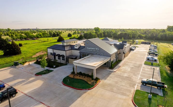 Pictures of Office property located at 2020 N Kelly Ave, Edmond, OK 73003 for sales - image #1