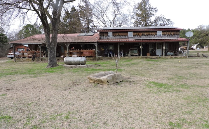 Pictures of Land property located at 10402 Lower Haw Creek Rd, Mena, AR 71953 for sales - image #1