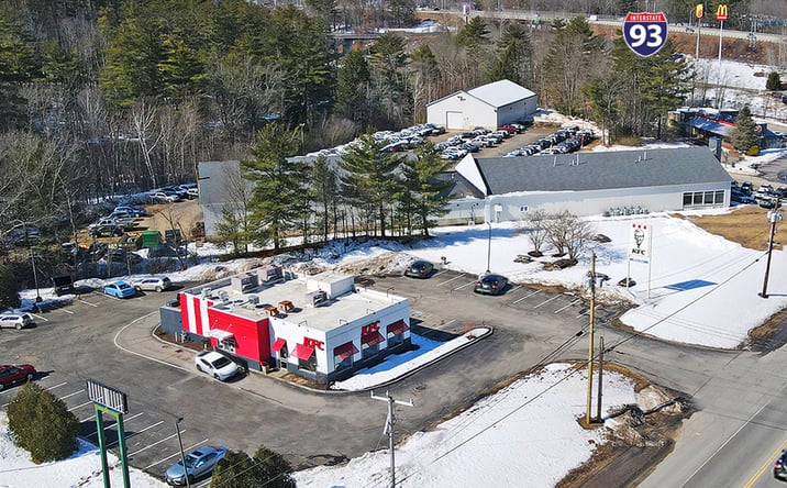 Pictures of Retail property located at 37 Tilton Rd, Tilton, NH 03276 for sales - image #1
