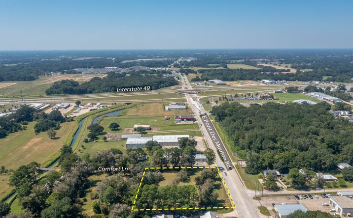Pictures of Land property located at E Pont Des Mouton Rd, Lafayette, LA 70507 for sales - image #1