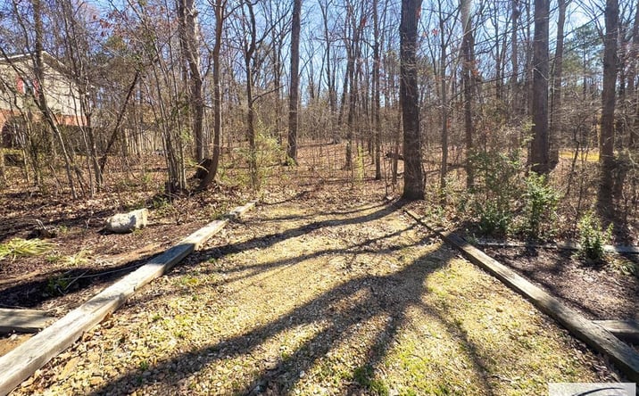 Pictures of Land property located at 00 Morningside Dr, Huntingdon, TN 38344 for sales - image #1