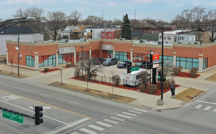 Pictures of Retail property located at 6600 S Cottage Grove Ave, Chicago, IL 60637 for sales - image #1