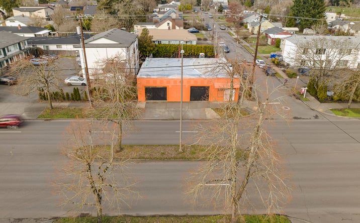 Pictures of Industrial property located at 6739 SE Powell Blvd, Portland, OR 97206 for sales - image #1