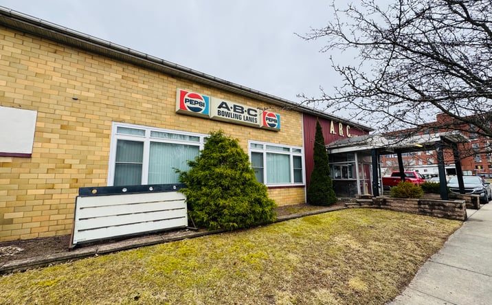 Pictures of Business for Sale, Hospitality, Special Purpose property located at 1245 Park Ave, Williamsport, PA 17701 for sales - image #1