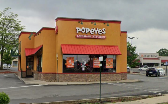 Pictures of Retail property located at 1379 Towne Square Blvd, Roanoke, VA 24012 for sales - image #1