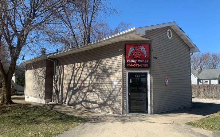Pictures of Retail property located at 908 Raymond Street, Akron, OH 44307 for sales - image #1