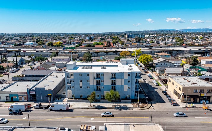 Pictures of Multifamily property located at 300 W 60th Street, Los Angeles, CA 90003 for sales - image #1