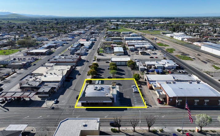 Pictures of Office property located at 65 W Olive Ave, Porterville, CA 93257 for sales - image #1