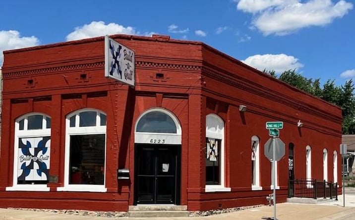 Pictures of Retail property located at 6223 King Hill Avenue, St Joseph, MO 64504 for sales - image #1