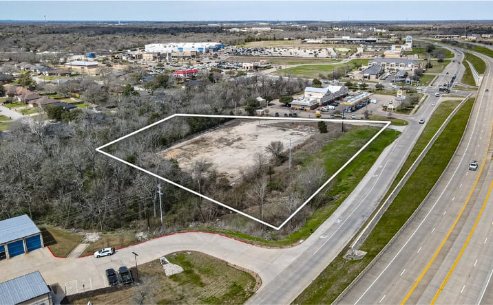 Pictures of Land property located at 437 N Harvey Mitchell Pkwy, Bryan, TX 77803 for sales - image #1