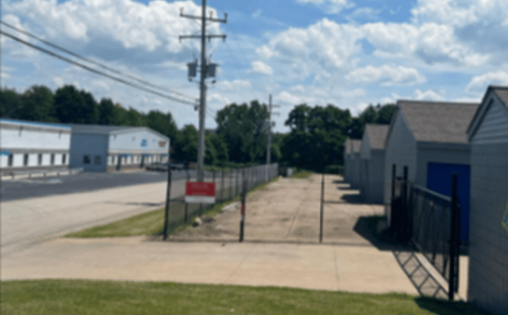 Pictures of Business for Sale, Industrial, Self Storage property located at 2215 W Grandview Blvd, Erie, PA 16506 for sales - image #1