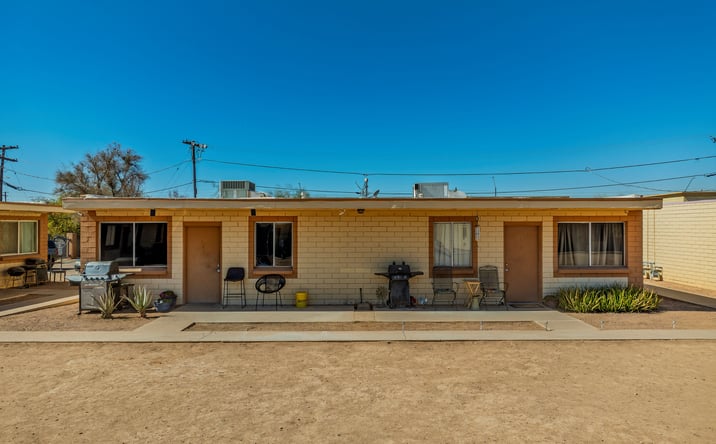 Pictures of Multifamily property located at 109 E Brinker Dr, Avondale, AZ 85323 for sales - image #1
