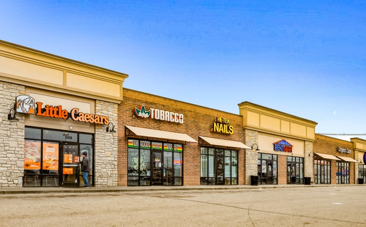 Pictures of Retail property located at 1476-1496 South Erie Boulevard, Hamilton, OH 45011 for sales - image #1