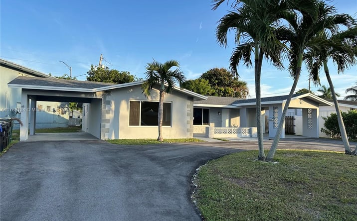Pictures of Multifamily property located at 1750 NE 52nd St, Fort Lauderdale, FL 33334 for sales - image #1