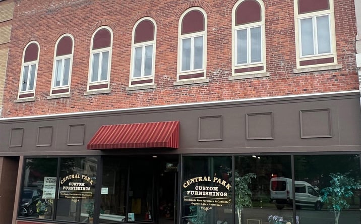 Pictures of Retail, Office, Land property located at 54-56 N Main Street, Fairfield, IA 52556 for sales - image #1