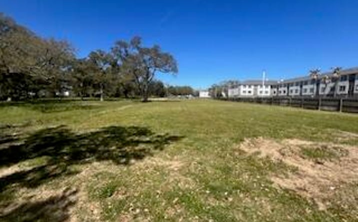 Pictures of Land property located at 2484 Beach Boulevard, Biloxi, MS 39531 for sales - image #1