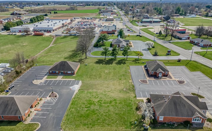 Pictures of Land property located at 212 Bradford Ln, Waterloo, IL 62298 for sales - image #1