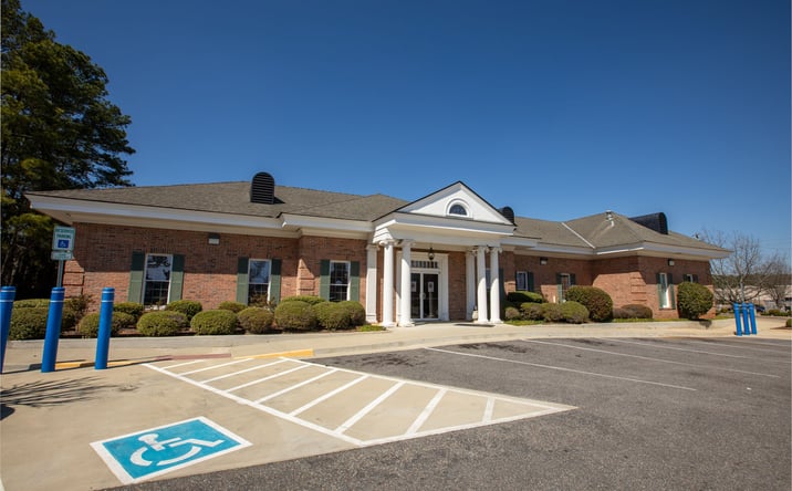 Pictures of Retail property located at 2085 E University Dr, Auburn, AL 36830 for sales - image #1