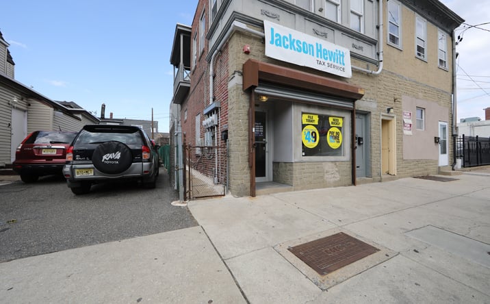 Pictures of Mixed Use, Multifamily, Retail property located at 2707 Westfield Ave, Camden, NJ 08105 for sales - image #1