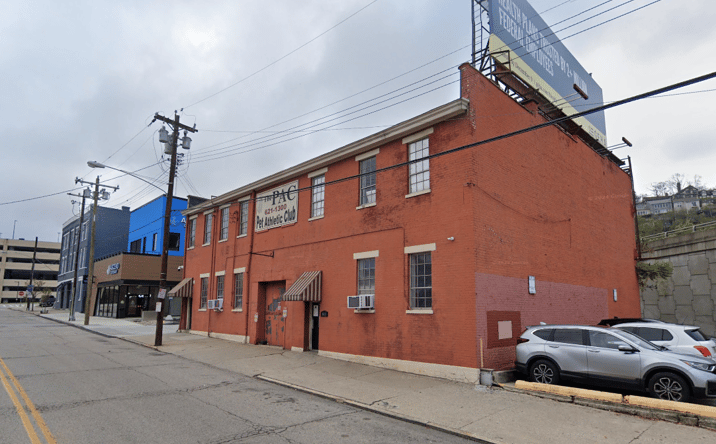 Pictures of Mixed Use, Multifamily, Office, Retail property located at 818 Reedy St, Cincinnati, OH 45202 for sales - image #1