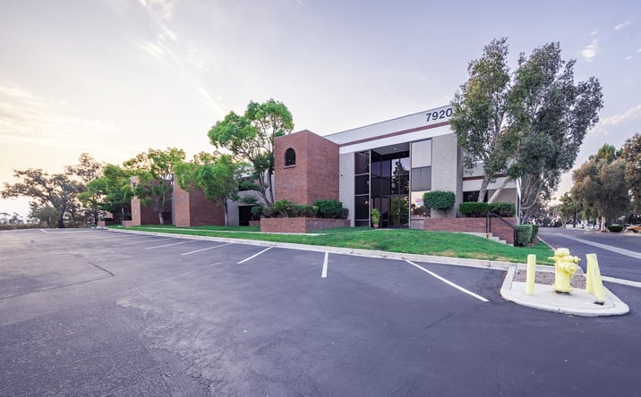 Pictures of Industrial property located at 7964 Arjons Dr, San Diego, CA 92126 for sales - image #1