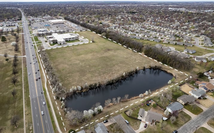 Pictures of Land property located at 13th 8000 Block W, Wichita, KS 67212 for sales - image #1