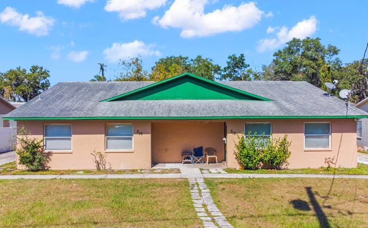 Pictures of Multifamily property located at 310 E Tomlin St, Plant City, FL 33563 for sales - image #1