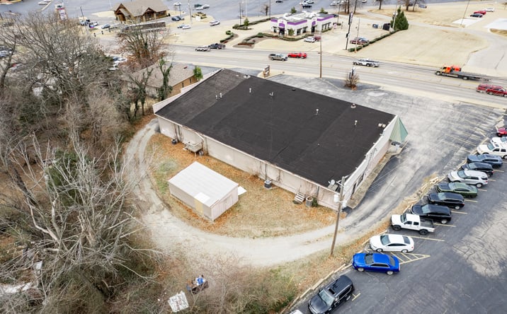 Pictures of Retail, Office, Industrial, Mixed Use property located at 848 Hwy 62 E, Mountain Home, AR 72653 for sales - image #1