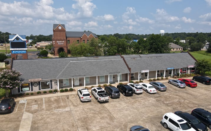 Pictures of Office, Retail property located at 401 Cross Park Dr, Pearl, MS 39208 for sales - image #1