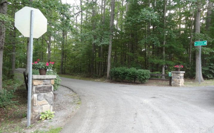 Pictures of Land property located at - Country Club Lane, Lewisburg, WV 24901 for sales - image #1