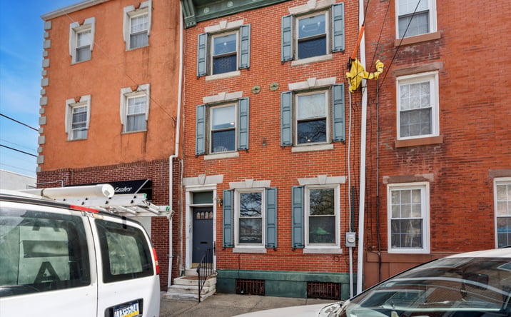 Pictures of Multifamily property located at 903 S 13th St, Philadelphia, PA 19147 for sales - image #1
