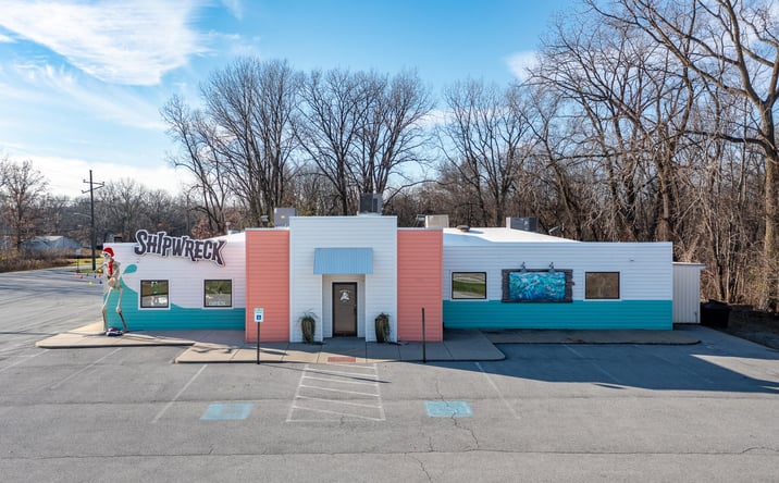 Pictures of Business for Sale property located at 840 S Broad Street, Griffith, IN 46319 for sales - image #1