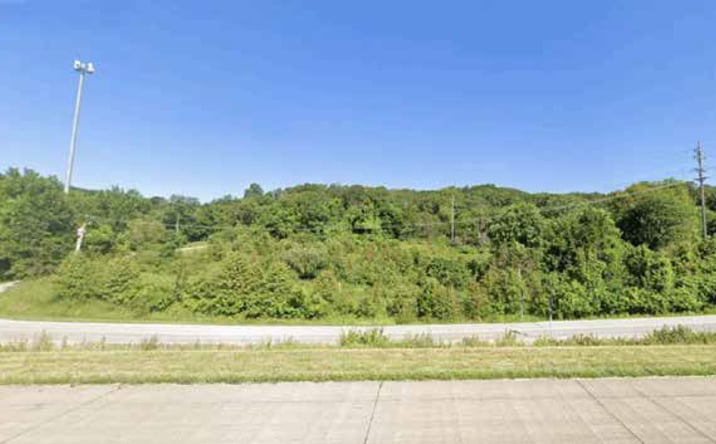 Pictures of Land property located at 6161 W. Outer Rd, Imperial, MO 63088 for sales - image #1