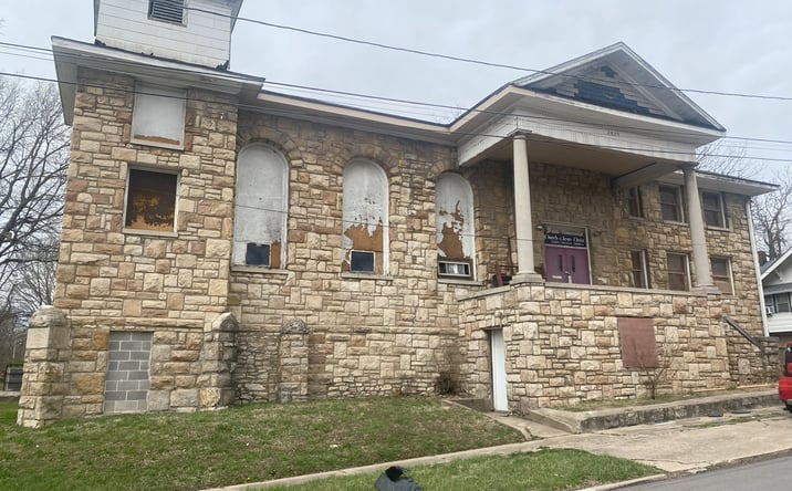 Pictures of Special Purpose property located at 2830 N 17th St, Kansas City, KS 66104 for sales - image #1