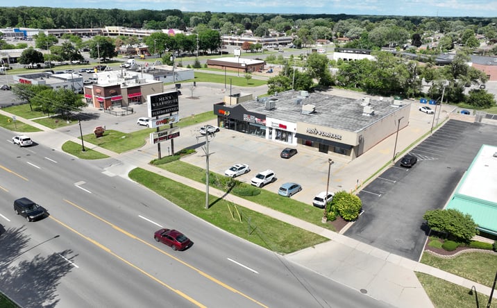 Pictures of Retail property located at 7040 N Wayne Rd, Westland, MI 48185 for sales - image #1