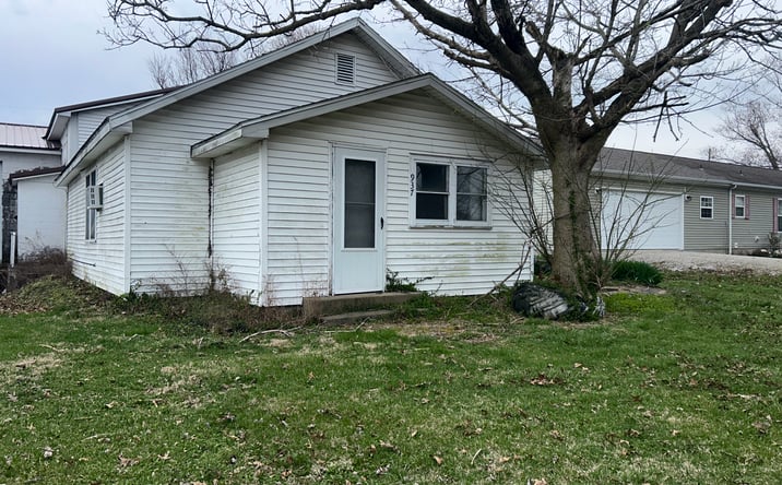 Pictures of Special Purpose property located at 937 N State St, Sullivan, IN 47882 for sales - image #1