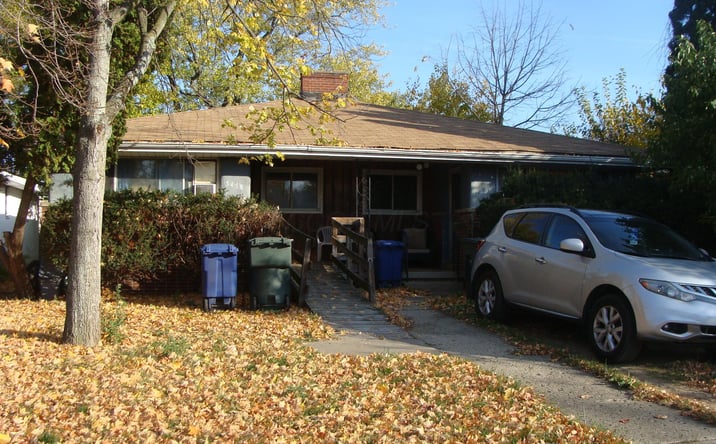 Pictures of Multifamily property located at 3456-3458 Race Street, Columbus, OH 43204 for sales - image #1