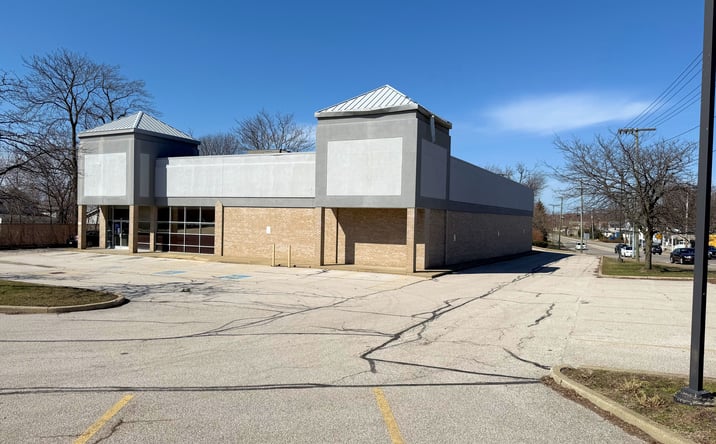 Pictures of Retail property located at 1115 W Prospect Rd Ashtabula, OH, Ashtabula, OH 44004 for sales - image #1
