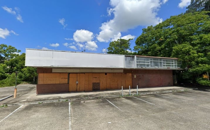 Pictures of Retail, Office, Mixed Use property located at 1109 W New York Ave, DeLand, FL 32720 for sales - image #1