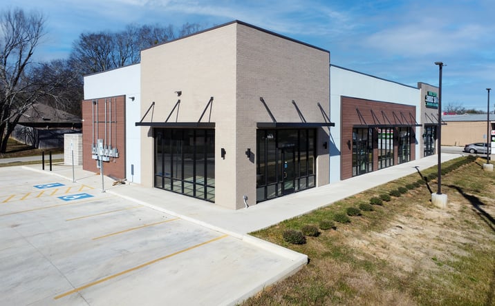 Pictures of Retail property located at 801 S Main St, Lindale, TX 75771 for sales - image #1