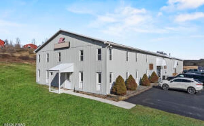 Pictures of Retail, Industrial property located at 705 Cochecton Turnpike, Tyler Hill, PA 18469 for sales - image #1