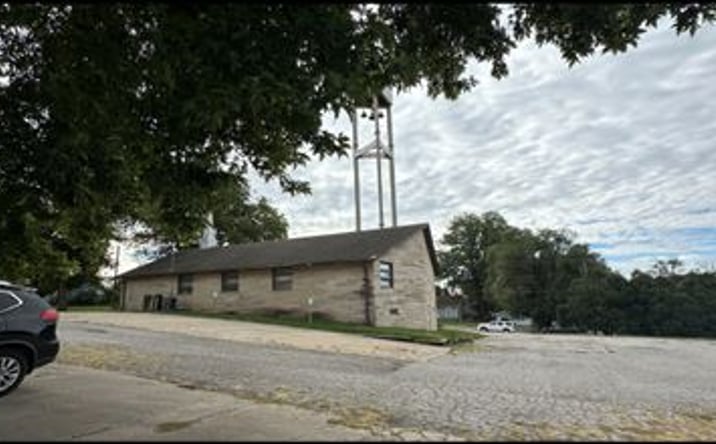 Pictures of Special Purpose property located at 4110 S Union St, Des Moines, IA 50315, 4106 S Union Street, Des Moines, IA 50315, 4100S Union Street, Des Moines, IA 50315 for sales - image #1